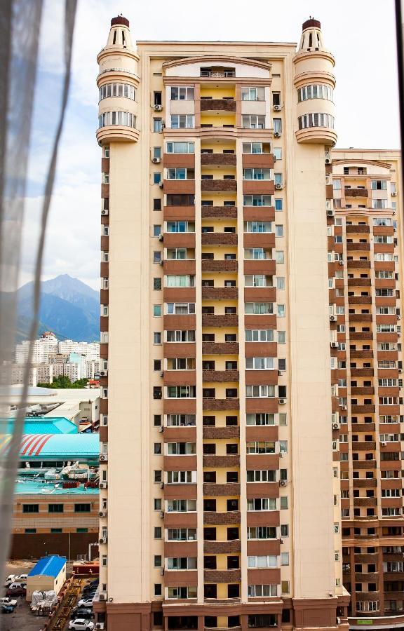 2 Ком Студия На 18 Этаже С Панорамным Видом На Горы В Жк Мега Тауер Almaty Extérieur photo